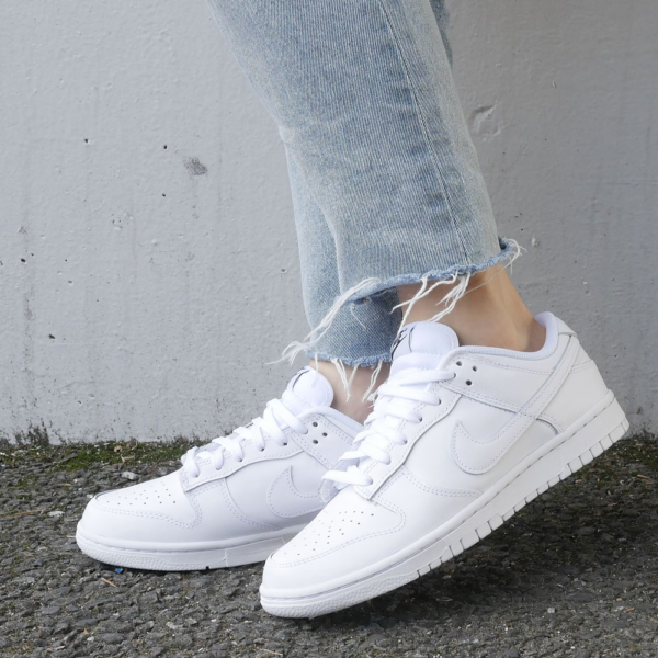 Giày Nike Wmns Dunk Low 'Triple White' DD1503-109 - Ảnh 4