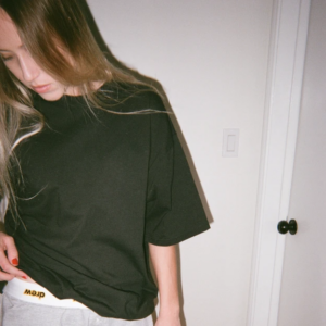 Alternative view of Áo Drew House Basic SS Tee Black