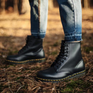 Alternative view of Giày Dr. Martens 1460 Navy Smooth Ankle Boots 10072410