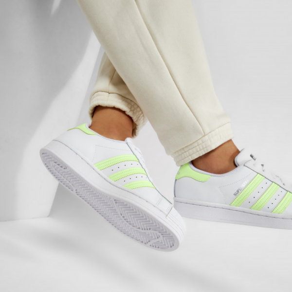 Giày Adidas Superstar W 'Ftwwht Hireye Msilve' FX6090 - Ảnh 3