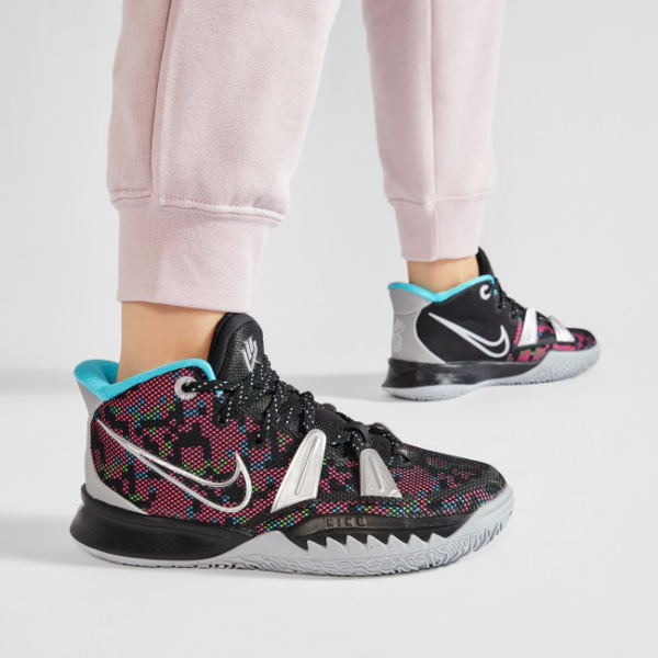 Giày Nike Kyrie 7 GS 'Pixel Camo' CT4080-008 - Ảnh 2