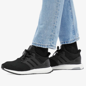 Giay Adidas Wmns UltraBoost 4.0 DNA 'Black White' FY9123