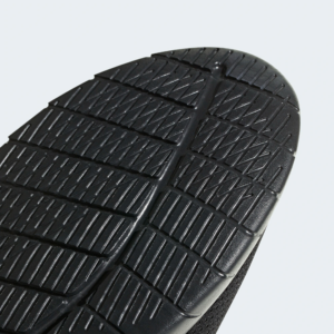 Giay Adidas Asweerun 'Triple Black' F36333