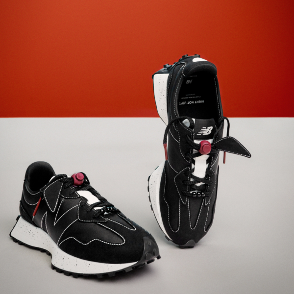 Giày New Balance ColorsxStudios x 327 'Black Rumba Red' MS327CT - Ảnh 3