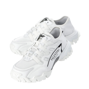 Alternative view of Giày Valentino Logo Lettering Sneakers in white VY2S0E04VXN0BO