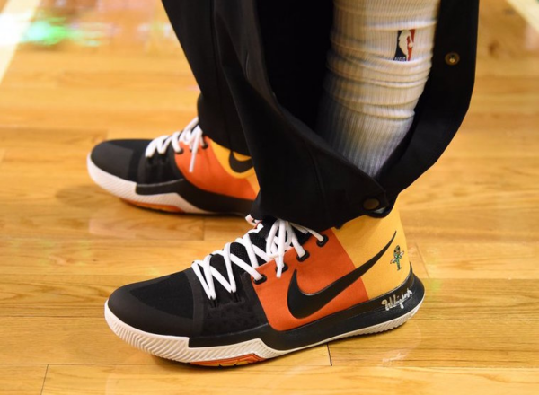 Giày Nike Kyrie 3 'Raygun' AR4567-900 - Ảnh 5