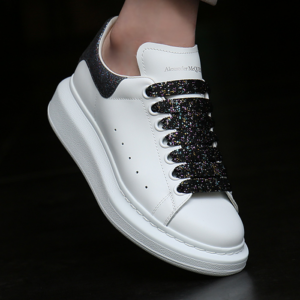 Alternative view of Giày Alexander McQueen Oversize Sneakers 558945-WHXM7-9697