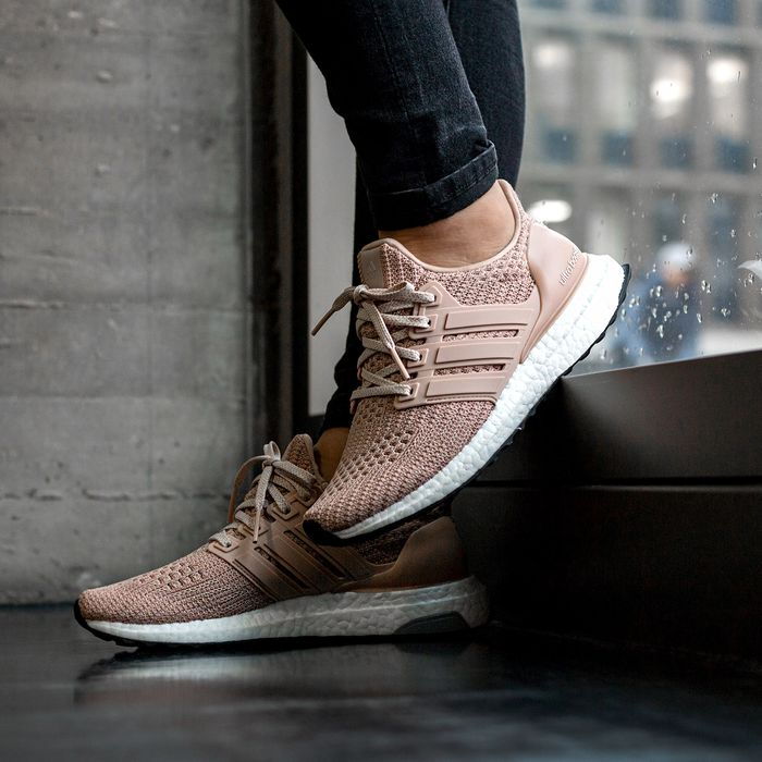 Giày Adidas Wmns UltraBoost 4.0 'Ash Pearl' BB6309 - Ảnh 4