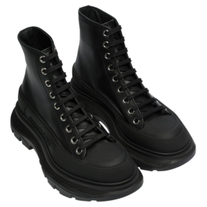 Alternative view of Giày Alexander McQueen Wmns Tread Slick High 'Black' 633900-WHZ62-1081
