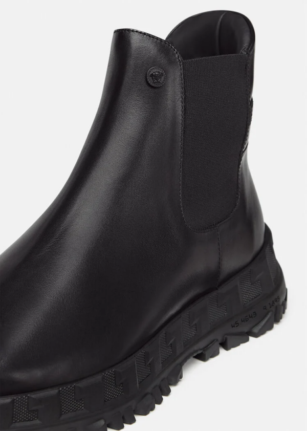Giày Versace Greca Rhegis Leather Boots Black DSU8206-D60VG-D41 - Ảnh 2