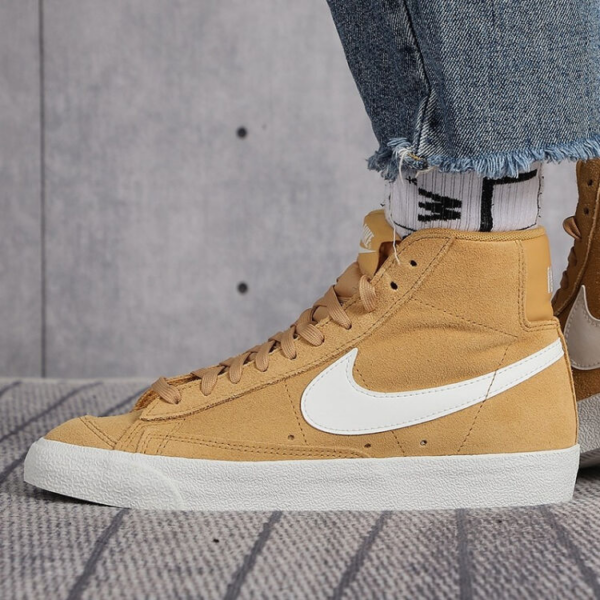 Giày Nike Wmns Blazer Mid '77 'Wheat Suede' DB5461-701 - Ảnh 2
