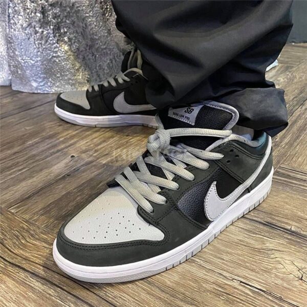 Giày Nike Dunk Low SB 'J-Pack Shadow' BQ6817-007 - Ảnh 2