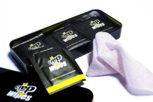 Alternative view of Khăn lau giày Crep Protect Wipes 12 Pack