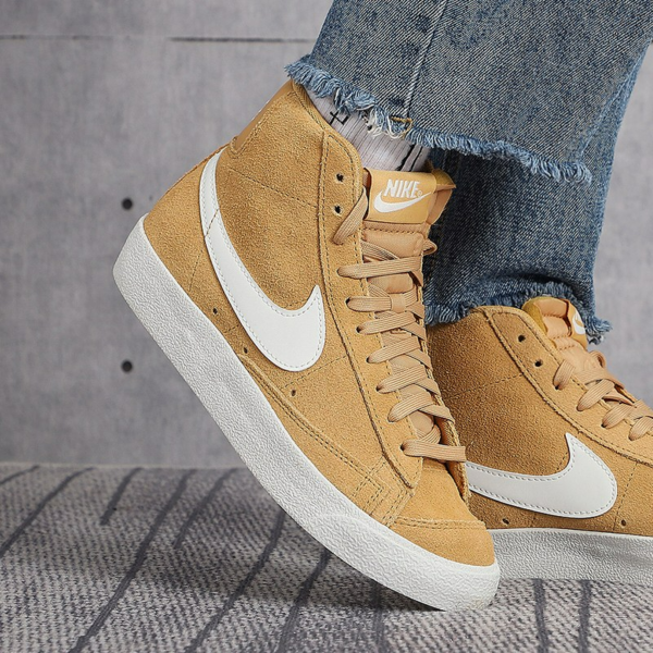 Giày Nike Wmns Blazer Mid '77 'Wheat Suede' DB5461-701 - Ảnh 4