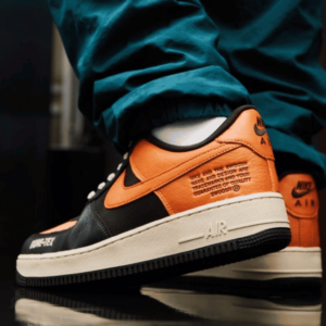 Alternative view of Giày Nike Air Force 1 Low Gore-Tex 'Brown Orange' DO2760-220