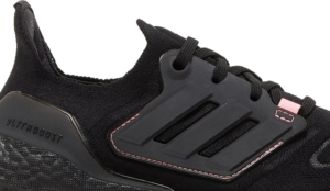 Giay Adidas UltraBoost 22 'Black Beam Pink' GX5927