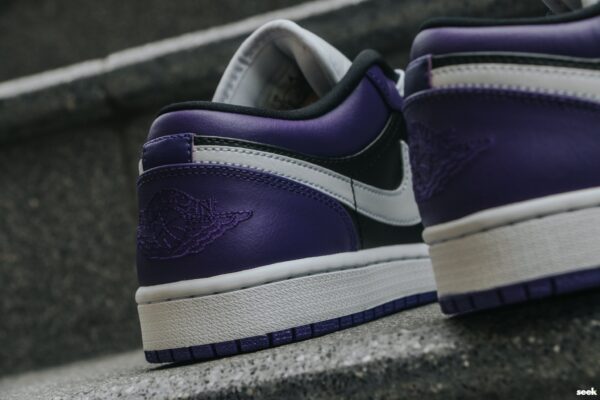 Giày Nike Air Jordan 1 Low GS 'Black Court Purple' 553560-501 - Ảnh 3