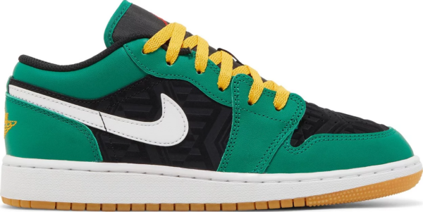 Giay Nike Air Jordan 1 Low SE GS 'Christmas' DQ8421-300