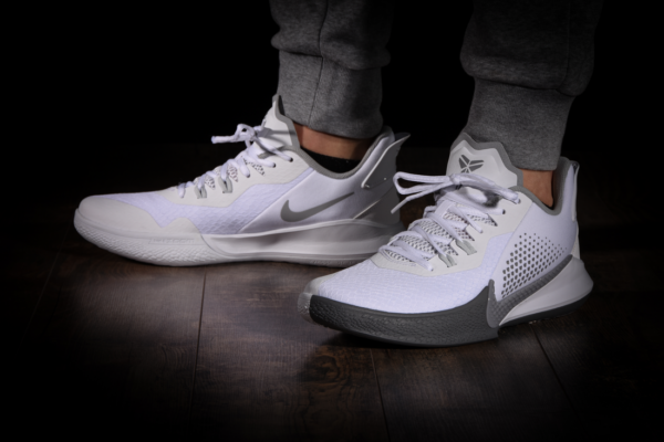 Giày Nike Mamba Fury 'White Wolf Grey' CK2087-100 - Ảnh 3