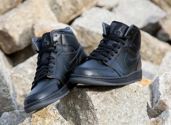 Giày Nike Air Jordan 1 Retro Mid 'Black' 554724-030 - Ảnh 7