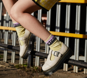 Giay Dr.Martens Betan 'Beige' 30617292