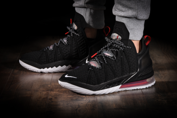Giày Nike LeBron 18 GS 'Black University Red' CW2760-001 - Ảnh 8