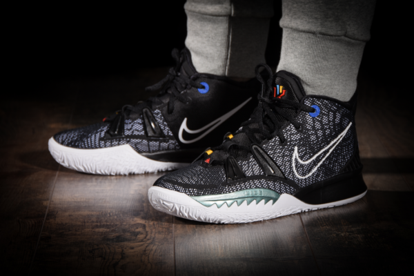 Giày Nike Kyrie 7 GS 'BK Black' CT4080-002 - Ảnh 5