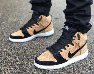 Alternative view of Giày Nike SB Dunk High 'Premium SB Cork' 313171-026