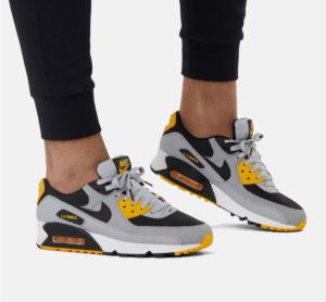 Giay Nike Air Max 90 'Classic Batman' DH4619-003