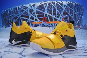 Alternative view of Giày Nike PG 2.5 'Moon Exploration' BQ8452-700