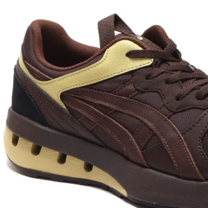 Giay Asics UN1-S Jogger X81 'Coffee Bean' 1201A743-200