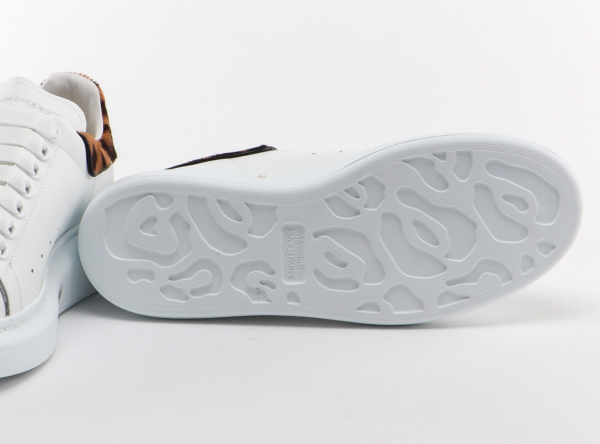 Giày Alexander McQueen Wmns Oversized Sneaker 'White Leopard' 586407-WHWKM-9369 - Ảnh 5