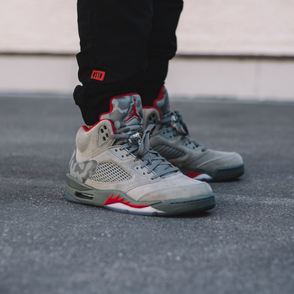 Giày Nike Air Jordan 5 Retro 'Camo' 136027-051 - Ảnh 2