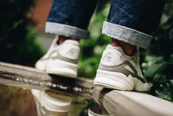 Giày Adidas Yung-96 'Raw White' EE7244 - Ảnh 4