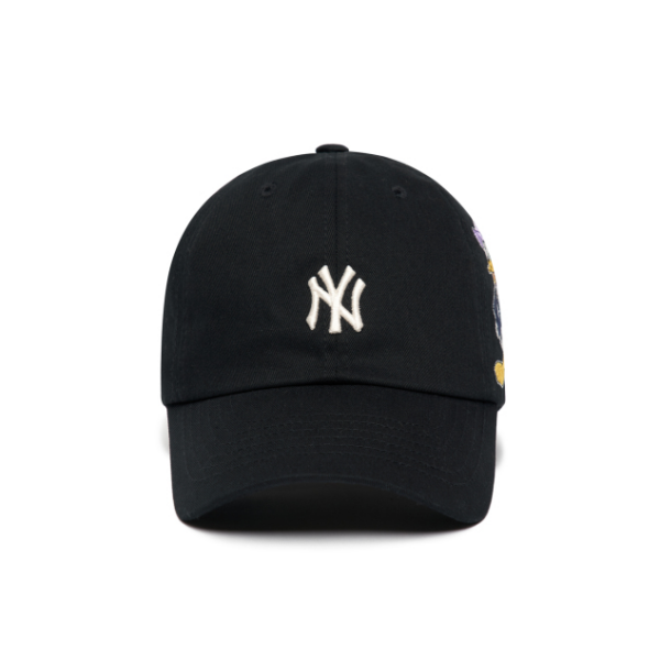 Mũ MLB x Disney Donald Duck Unstructured Ballcap NY 3ACPD011N-50BKS - Ảnh 4