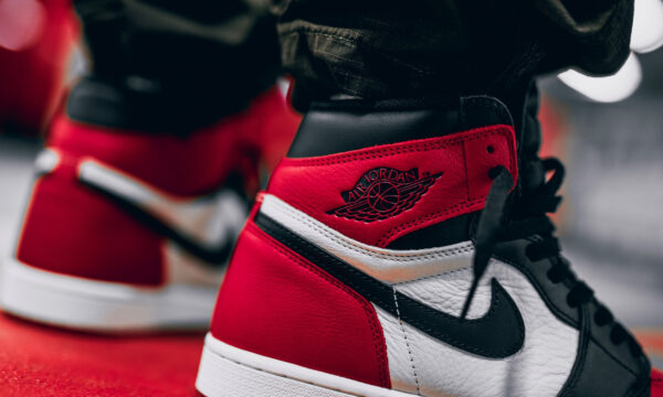 Giày Nike Air Jordan 1 Retro High OG 'Bred Toe' 575441-610 - Ảnh 5