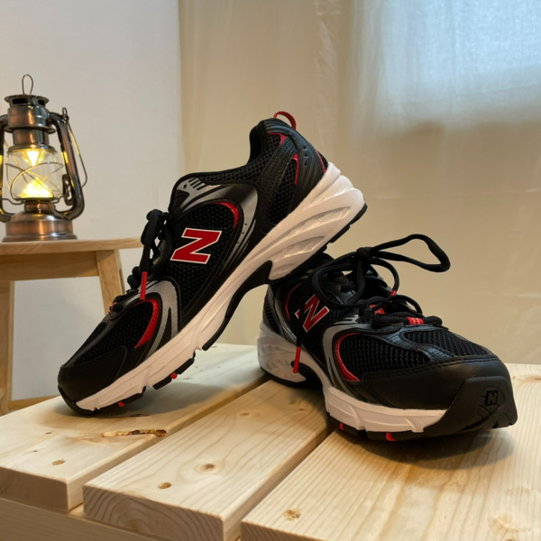 Giày New Balance 530 Retro 'Black Purple' MR530UXS - Ảnh 2
