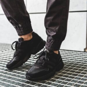 Alternative view of Giày Adidas Yung 96 'Triple Black' F35019
