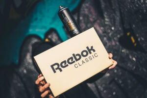 Alternative view of Giày Reebok Montana Cans x Club C 85 'Blue' CM9295