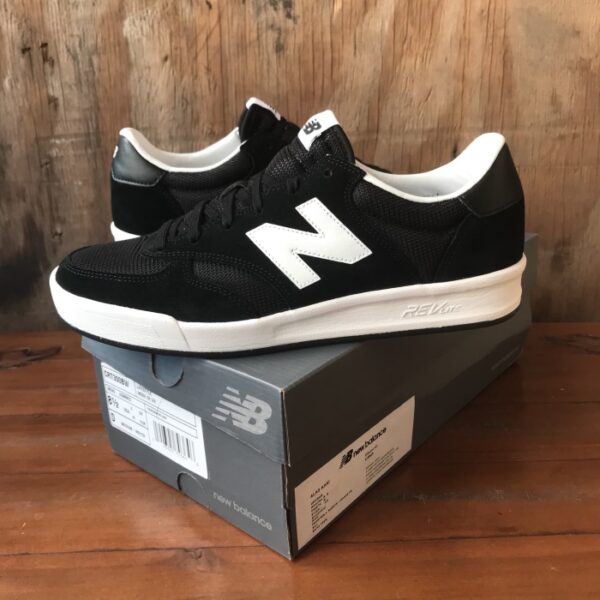 Giày New Balance 300 'Suede' CRT300BW - Ảnh 2