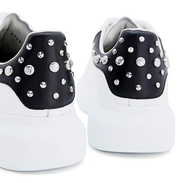 Giày Alexander McQueen Studded Oversized 'Black White' 553776-WHGP5-9061 - Ảnh 3