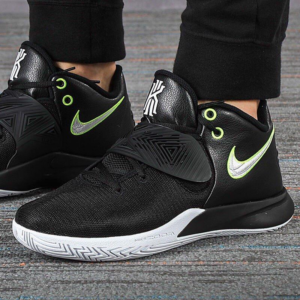 Alternative view of Giày Nike Kyrie Flytrap 3 GS 'Black Volt' BQ3060-001