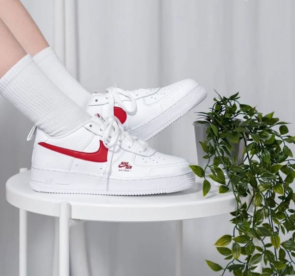 Giày Nike Air Force 1 GS 'White University Red' CZ4203-100 - Ảnh 4