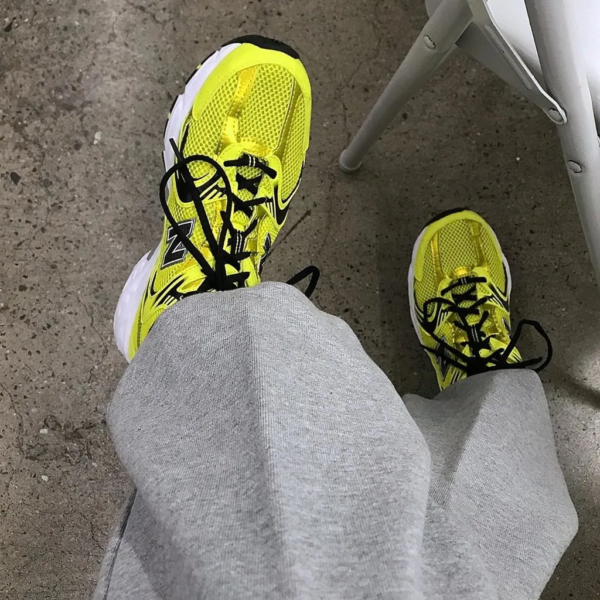 Giày New Balance 530v2 Retro 'Sulphur Yellow' MR530SE - Ảnh 8