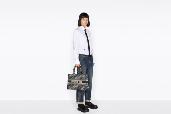 Tui Dior Medium Book Tote 'Metallic Green Brocart Embroidery' M1296ZRWG-M86E