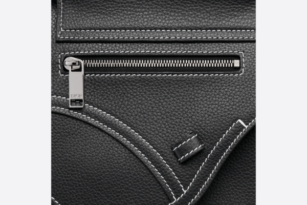 Tui Dior Saddle Pouch 'Black Grained Calfskin' 1ADPO044YKK-H00N