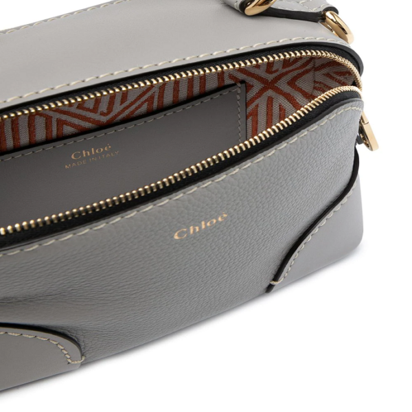 Túi Chloé Mini Daria Crossbody Bag CHC20WS362C62039 - Ảnh 4