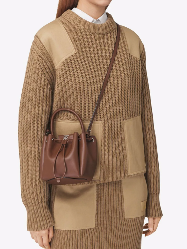 Túi Burberry Monogram Bucket Women's Tote and Shoulder Bag 8045043 - Ảnh 2