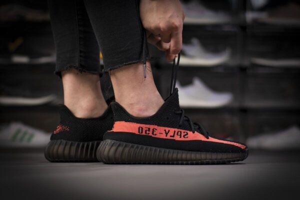 Giày Adidas Yeezy Boost 350 V2 'Core Black Red' BY9612 - Ảnh 6
