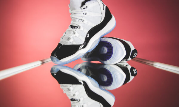 Giày Nike Air Jordan 11 Retro GS 'Concord' 2018 378038-100 - Ảnh 5